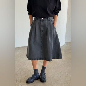 Le Bon Shoppe Farm Girl Skirt - Size L - Classic Gray Denim Skirt